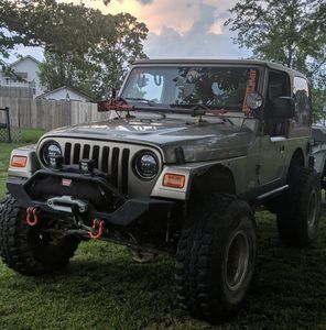 Meet your Posher, Robyn